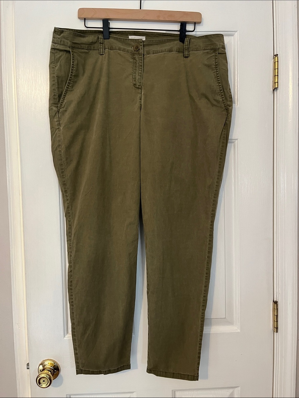 Eileen Fisher Olive Green Casual Tapered-Leg Pants